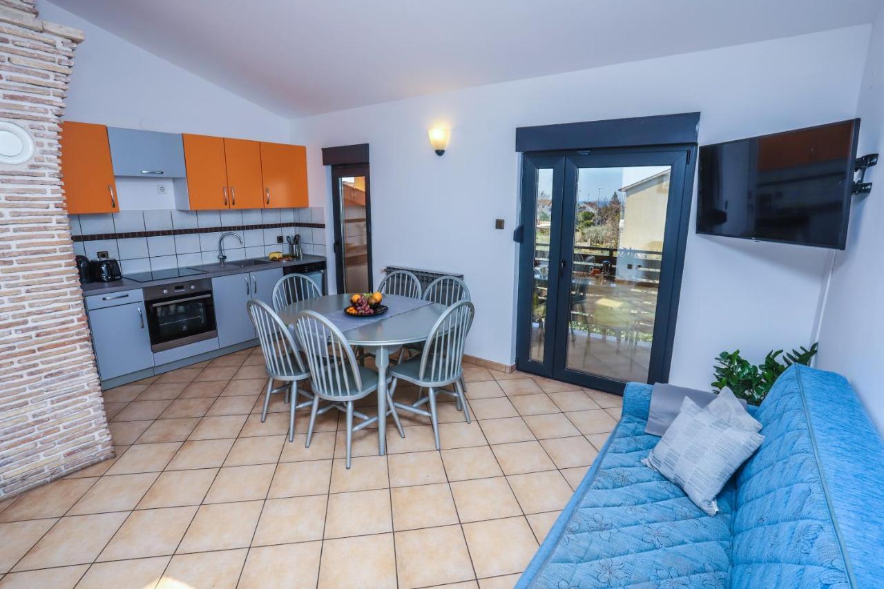 Apartments Villa Irena 포레치 외부 사진